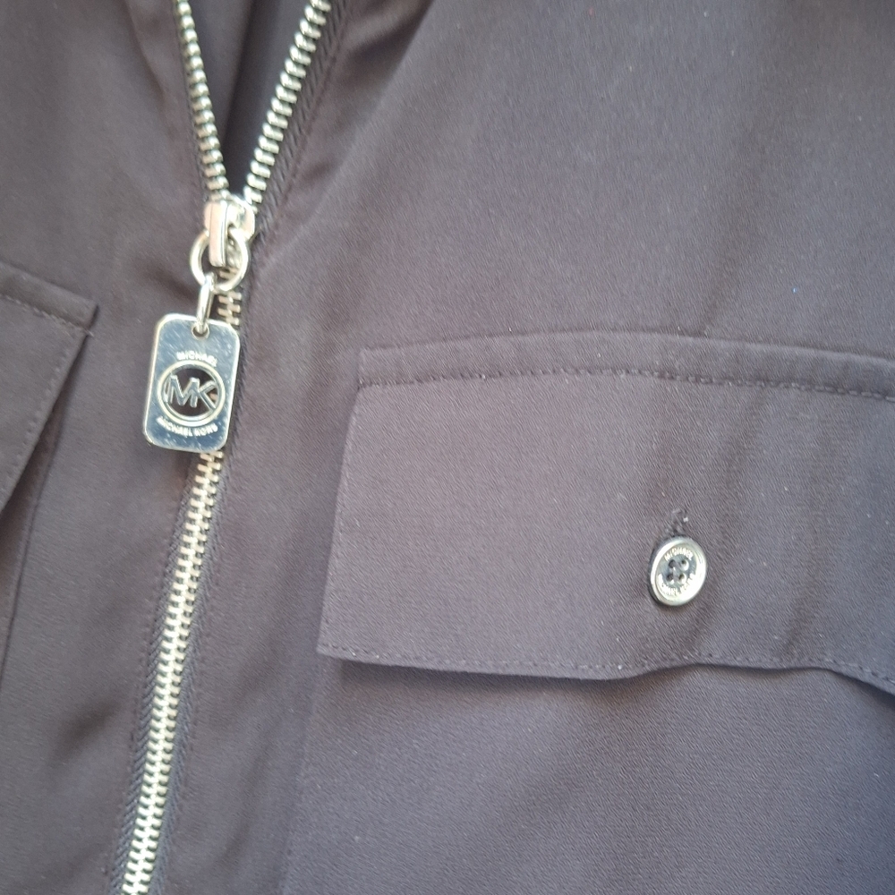 Michael Kors Top Blouse Zipper 3/4 Long Sleeves Collar Pockets Logo Hardware M - Picture 6 of 14